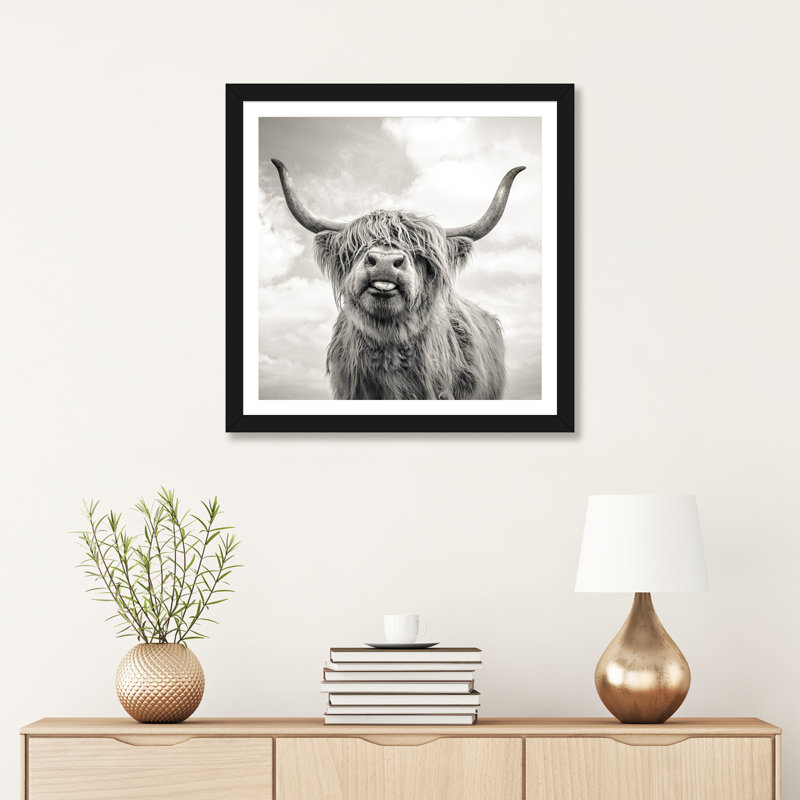 «Funny Girl» par Mark Gemmell - reproduction de photo, H 16 po x l 16 po x P 1 po, Papier dans un cadre photo, Noir