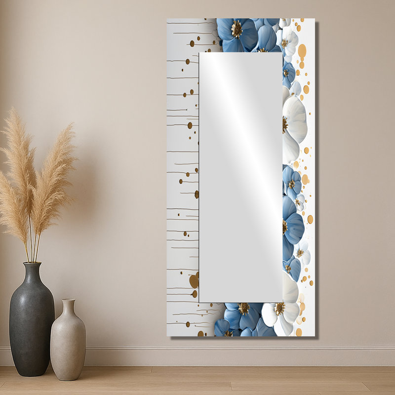 Fleurs sauvages en bleu et blanc Bloomy I - art mural miroir floral - imprimé sur métal, 28 po x 60 po