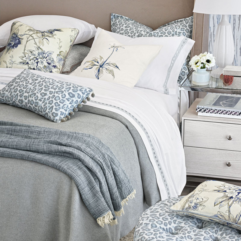 Liesl Linen Lumbar Pillow Cover & Insert