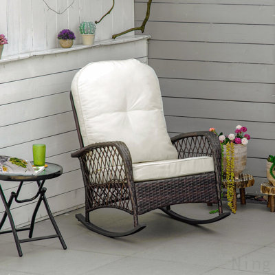 Chaise berçante d'extérieur en osier avec assise large, coussin épais et moelleux, chaise berçante en rotin avec structure en acier, capacité de poids élevée pour le patio, le jardin, la cour arrière, blanc crème