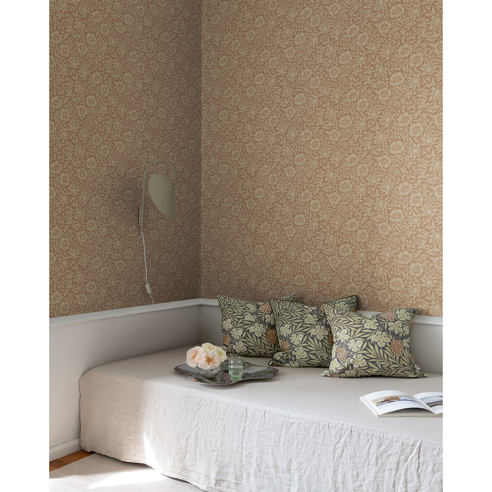 Mallow Floral Wallpaper, Rose