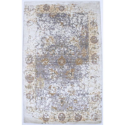 Tapis moderne délavé à la main 5 x 8