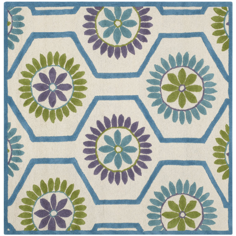 Cannen Hand Tufted Wool Floral Rug