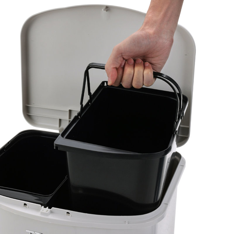45 Litre Step-On/Hand Press Tresh Can