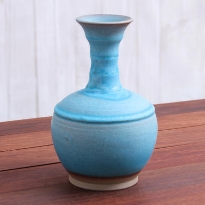 Vase de table en céramique fabriqué à la main par Duangkamol