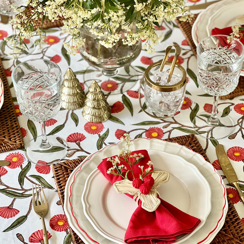 Red Flowering Gums Round Tablecloth, 70” Round