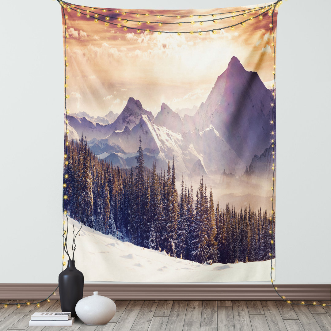 Wandbehang Abend Winterlandschaft Dramatisch Surreal Bedeckter Himmel und majestÃ¤tische Berge