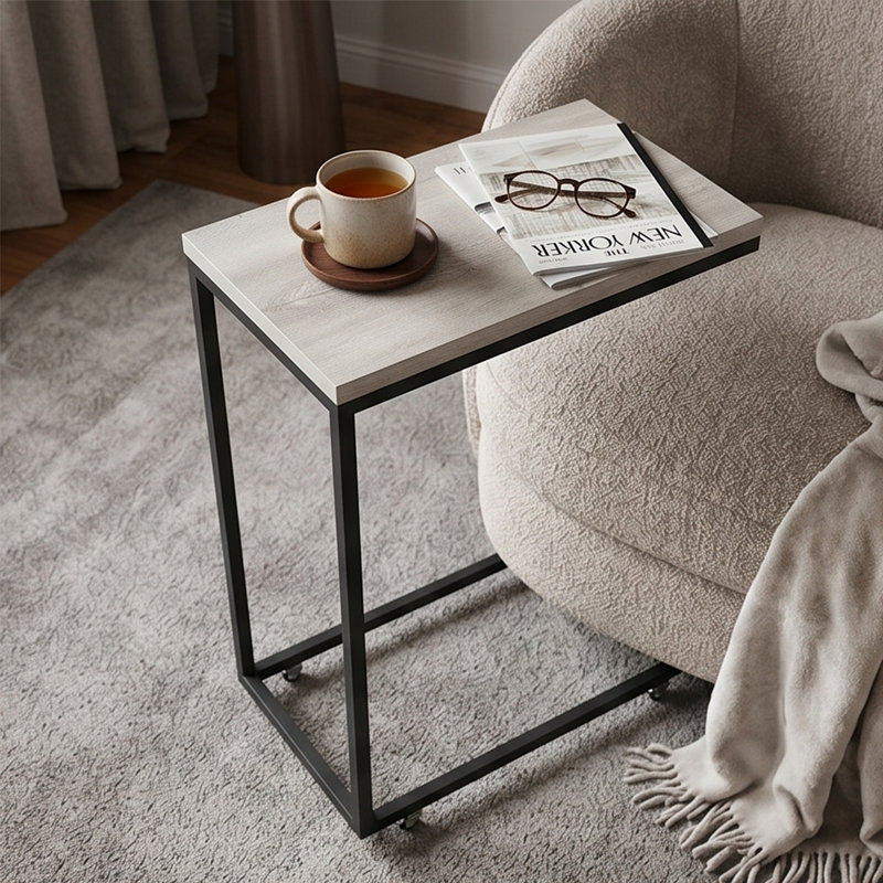 Table de bout mobile en forme de C Barrow