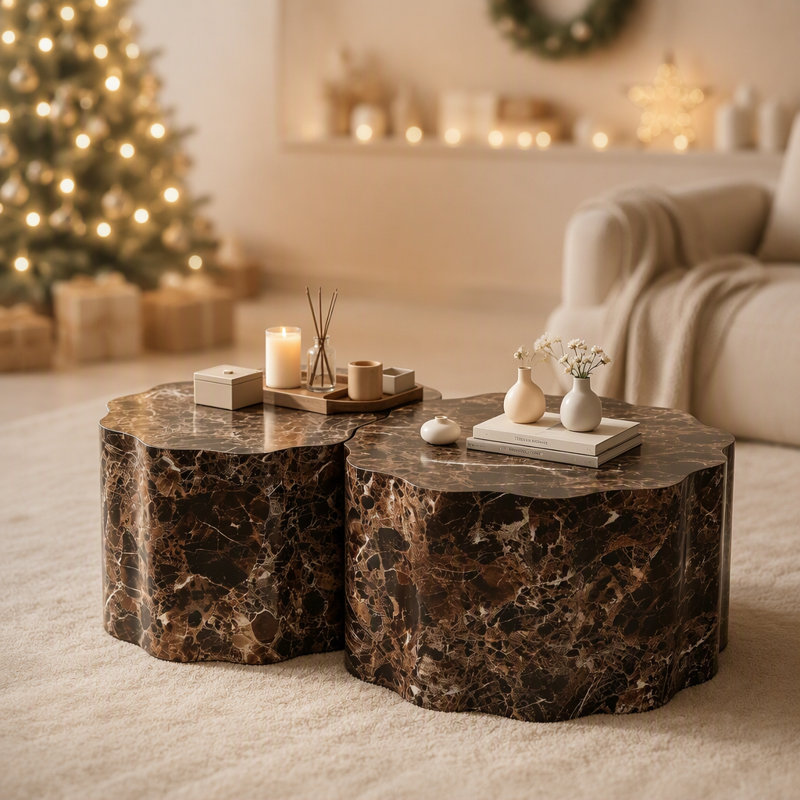 Tables d'appoint rondes modernes avec dessus en pierre pour un décor de salon polyvalent et peu encombrant