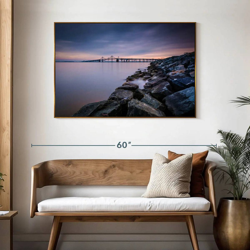 Soirée Chesapeake Bay Bridge, 46 po x 31 po, Cadre flottant doré