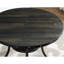 Table à hauteur de comptoir - tabourets cloutés en tissu brun clair. Plateau de table en bois fini grain de café avec pieds en métal. 4 rembourrés de lin et de coton pour les tabourets. Comprend un cadre. 4 sur les dossiers de siège