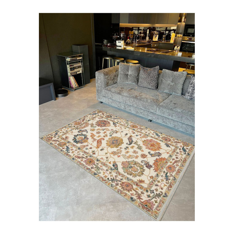 Tapis décoratif beige tissé à la machine beige, Tapis de couloir 3 pi 3 po x 9 pi 10 po