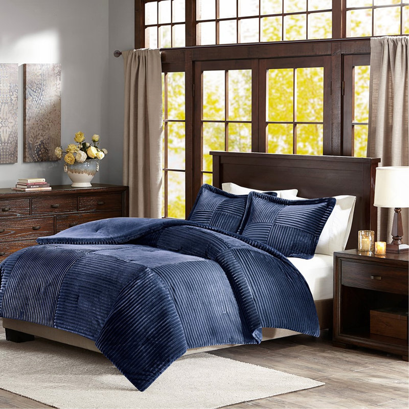 Ensemble d'édredon en duvet synthétique très grand King / Cal, Édredon très grand californien + 2 taies décora, Marine