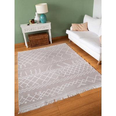 Ramiza Geometric Cotton Machine Made Indoor / Outdoor Area Rug