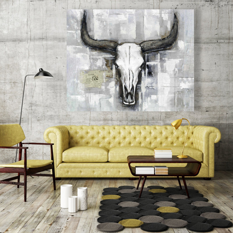 Crâne de taureau sur fond industriel - décor de toile de l'Ouest gris