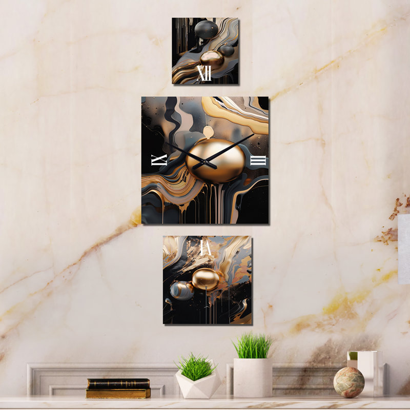 Rhyannon Metal Wall Clock