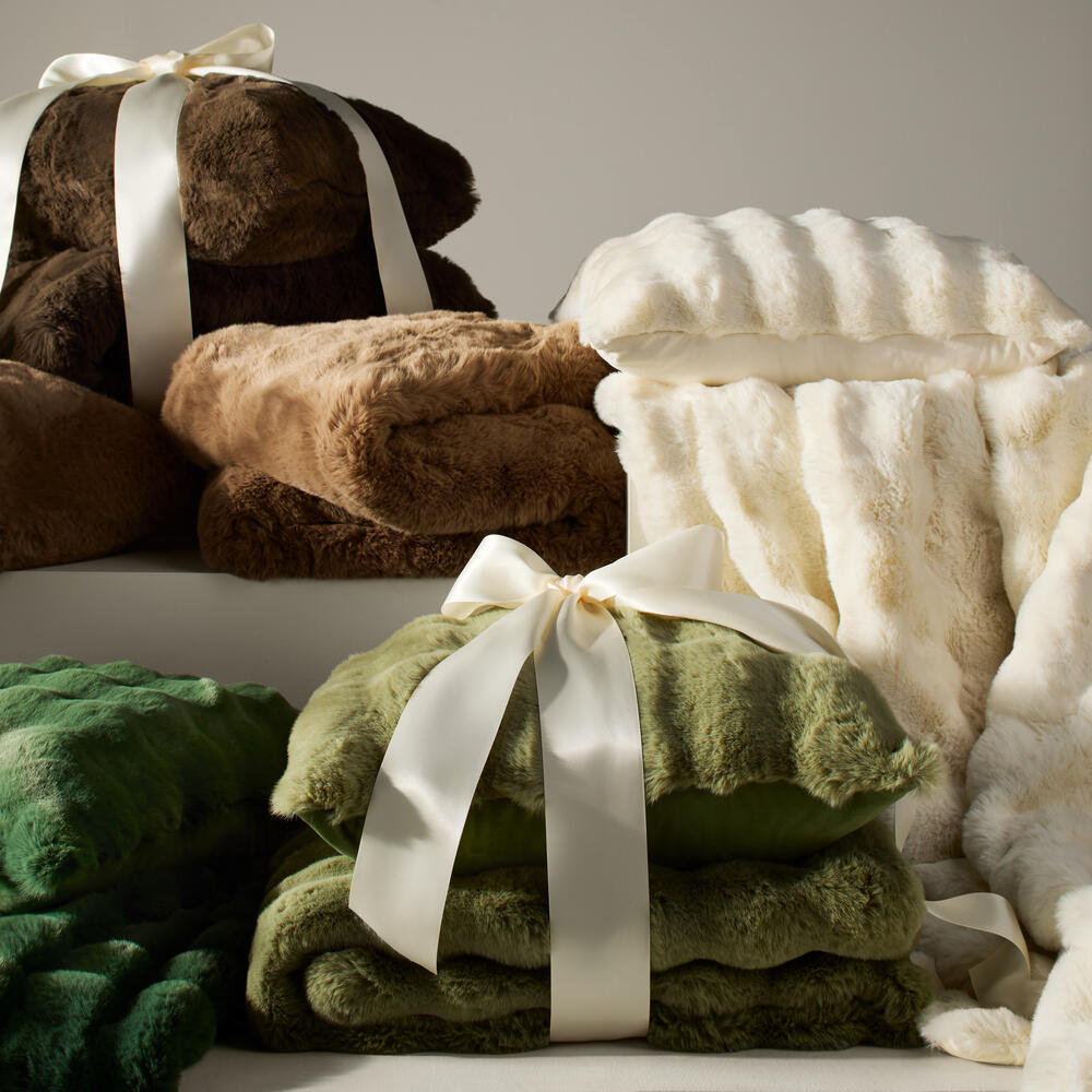 Faux Fur Throw Blanket, White