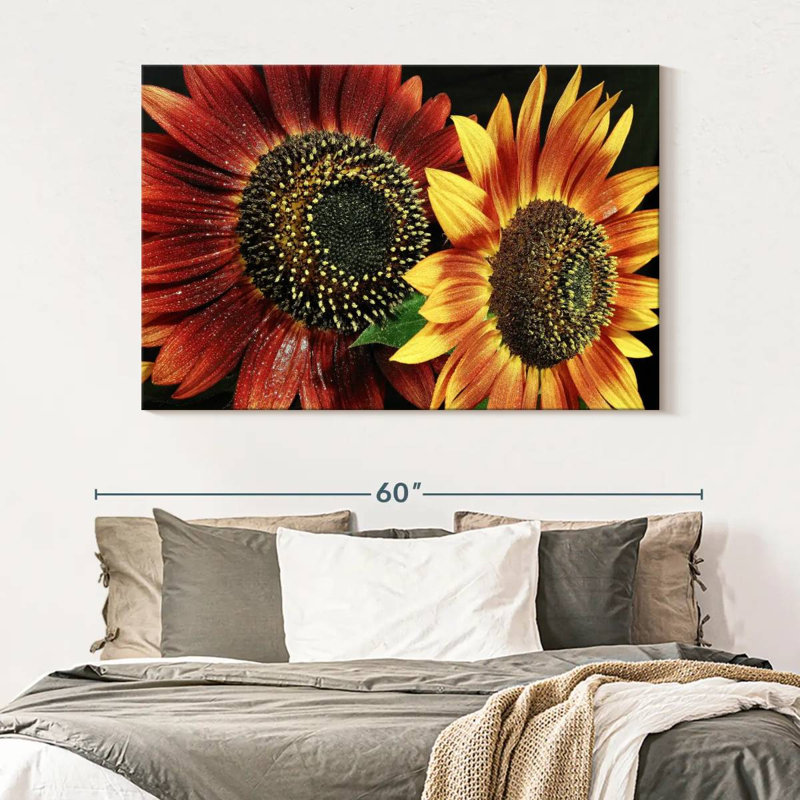 Harnek Flower I, 34" H x 51" W
