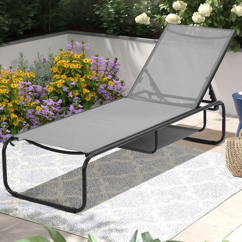 Chaise longue d'extérieur en métal 67 po, Gris