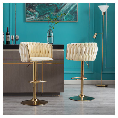 Ensemble de 2 tabourets de bar pivotants modernes à hauteur réglable - Tabourets de comptoir rembourrés en velours ivoire avec structure en métal doré et repose-pieds chromé pour îlot de cuisine