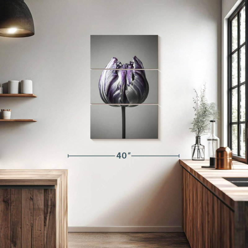 Harnek Baroque I, 38" H x 24" W