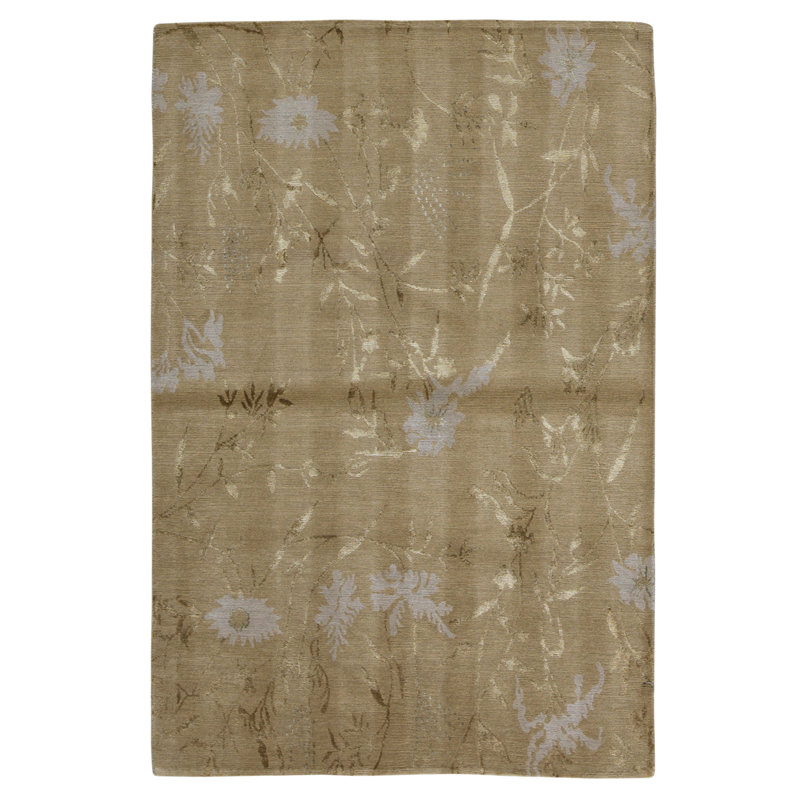 Hand Knotted Area Rug in Straw And Mocha