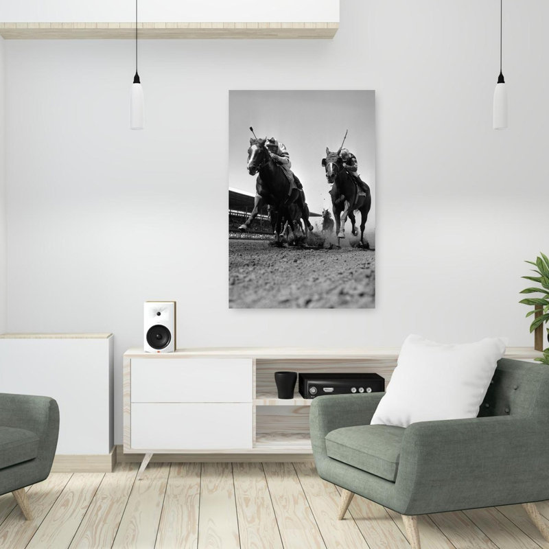 Vue des vers des années 1960 de la course de chevaux avec 2 chefs au galop vers la caméra, art rétro rétro, H 36 po x l 24 po