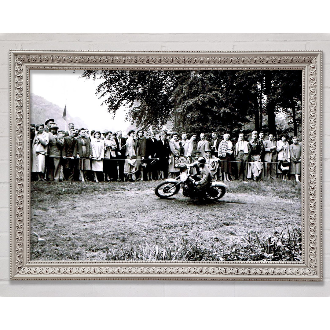 Vintage Motorcross Crowd - Einzelner Bilderrahmen Kunstdrucke