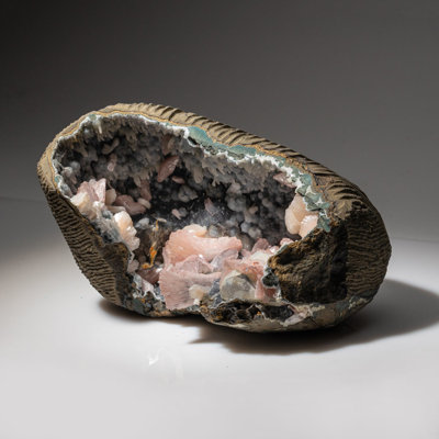 Heulandite sur calcédoine avec stilbite de Sawda, Maharashtra, Inde