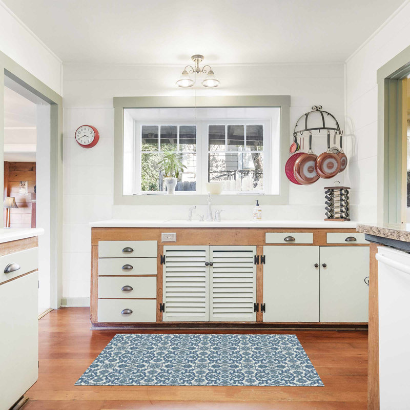 Un-Rug Damascus Low Profile Kitchen Mat by Matterly, Rectangle 3' x 5'