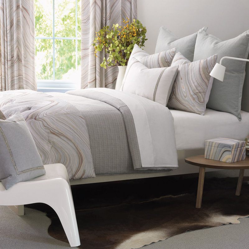 Blake Abstract Bed Runner, Queen