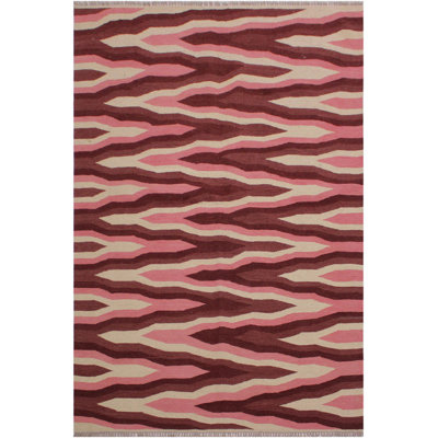 Tapis rose en laine noué à la main 4 pi 3 po x 6 pi 1 po Devries