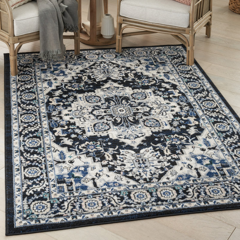 Tapis persan noir ivoire Passion, Rectangle 5 pi 3 po x 7 pi 3 po