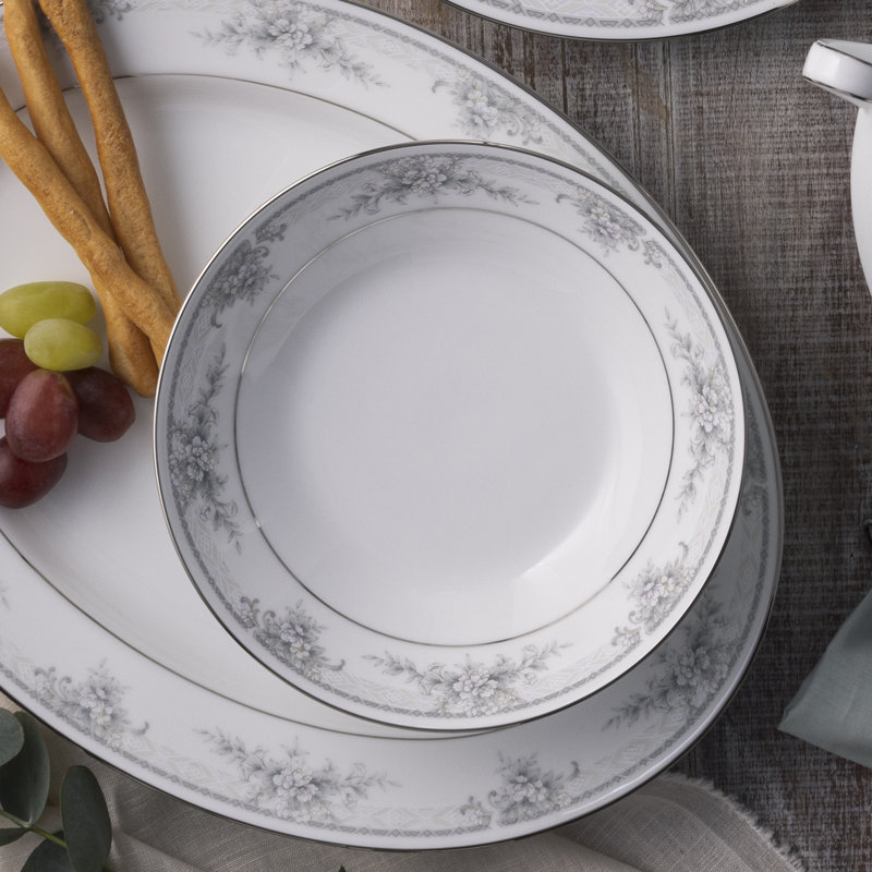 Noritake Sweet Leilani 12-Piece Dinnerware Set, Service For 4