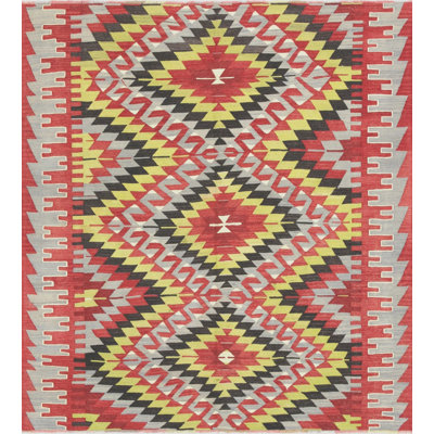 Tapis carré unique en laine noué à la main de style années 1960 de 5 pi 8 po x 6 pi 1 po rouge / jaune / beige