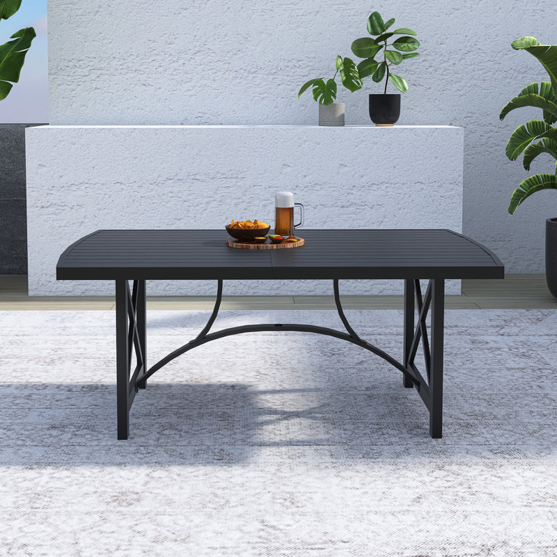 Table de salle à manger d'extérieur compacte