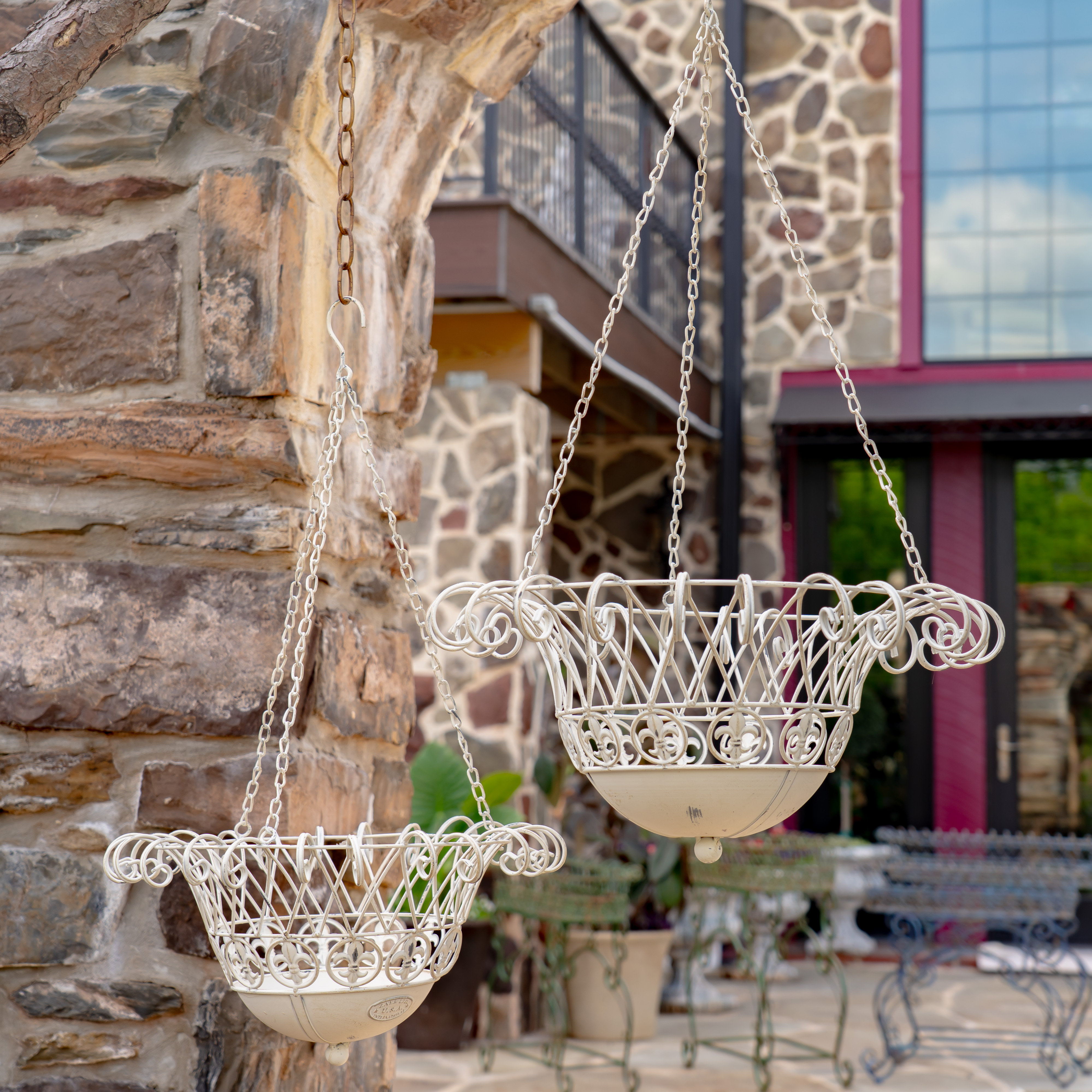 Lark Manor Metal Hanging Basket Planters "Stephania" (Set of 2) & Reviews | Wayfair