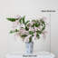 Ornements de fleurs simulées