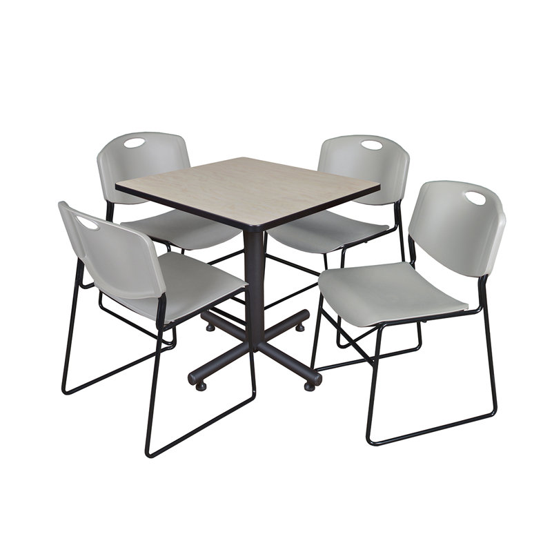 Table de salle de repos carrée Nicklas, 4 chaises empilables Zeng, Érable, Gris