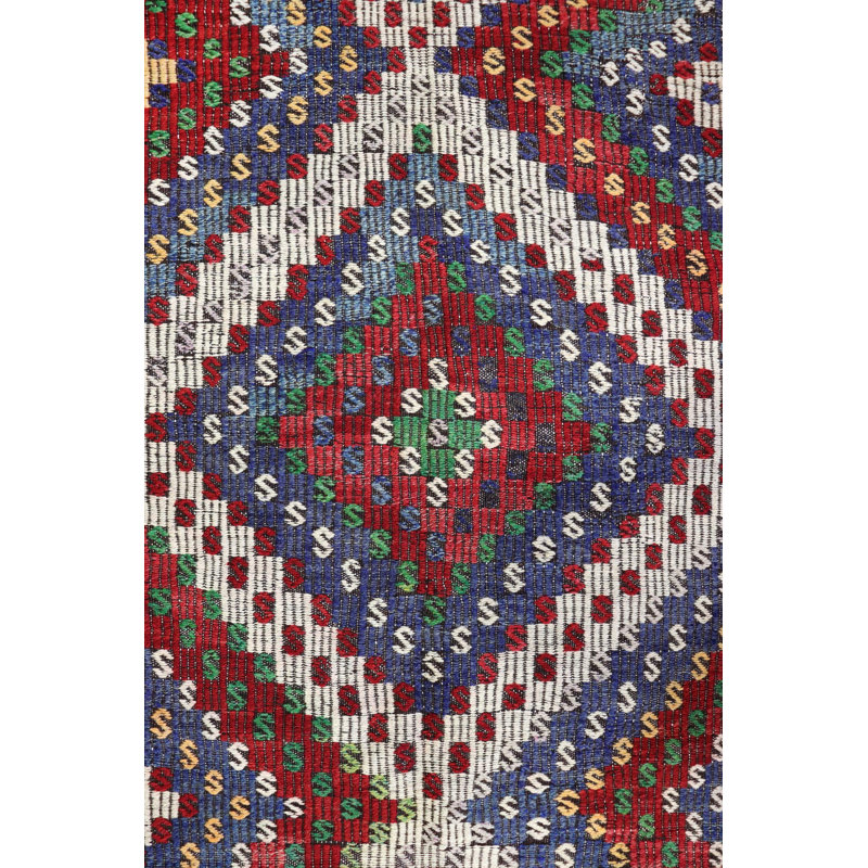 Jijim One-of-a-Kind 6'7" X 10'7" Area Rug
