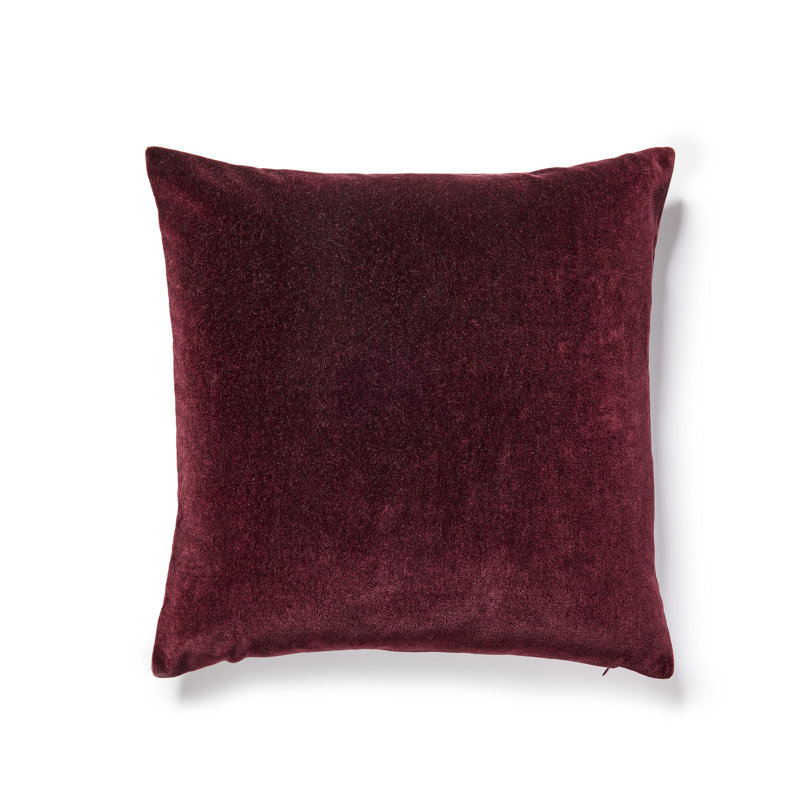 MAKALU MOHAIR PILLOW, Bordeaux