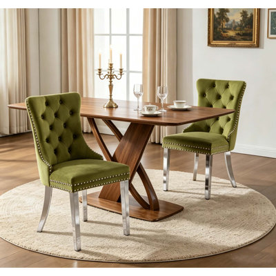 Ensemble de 2 chaises de salle à manger en velours vert olive, têtes de clou capitonnées, pieds en métal argenté