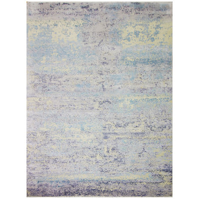 Area Rug in Aqua/Beige/Ivory