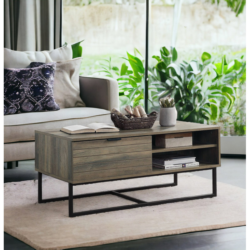 Table basse rustique en chêne et finition