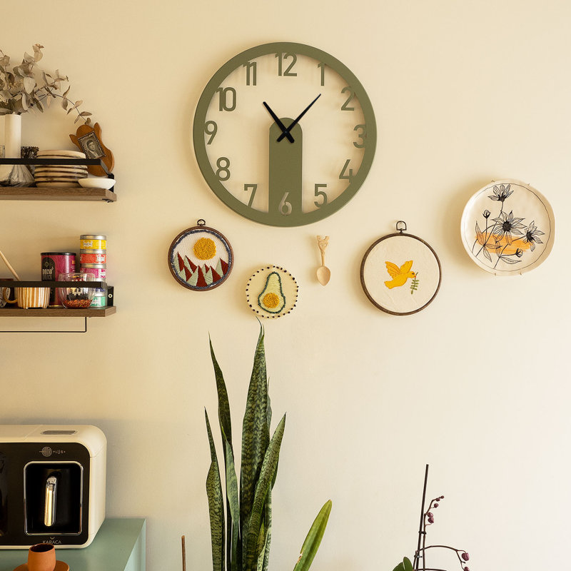 Horloge murale en métal Mood, Moyen, Vert