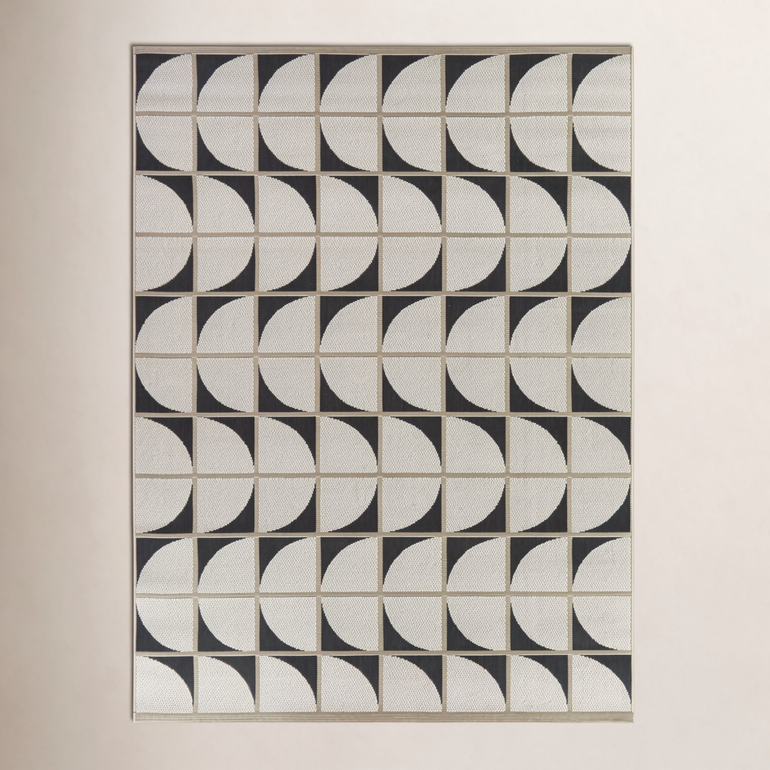Charcoal Indoor/Outdoor Rug, Rectangle 7'10" x 10'