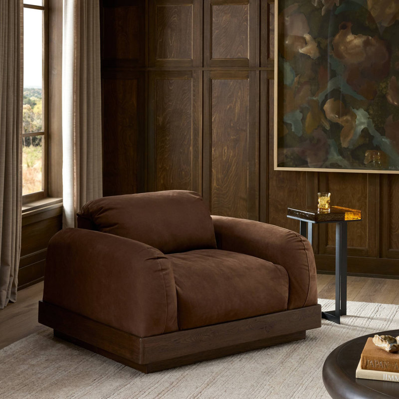 Voller Chair