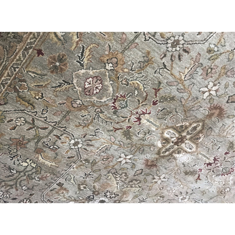Bikaner Hand Woven Wool Oriental Area Rug