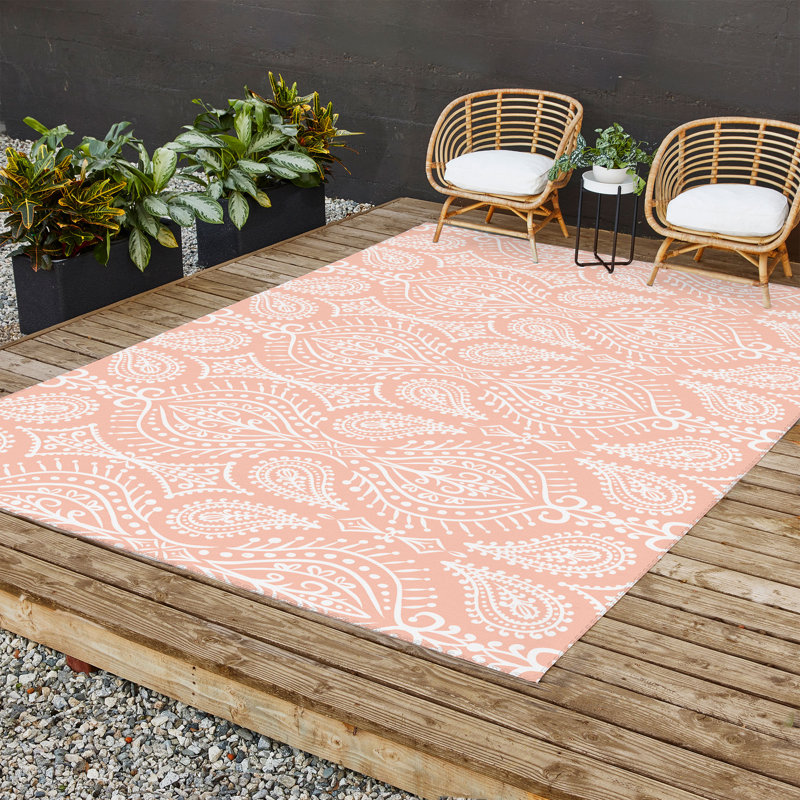 Damask Indoor / Outdoor Rug, Rectangle 8' x 12'