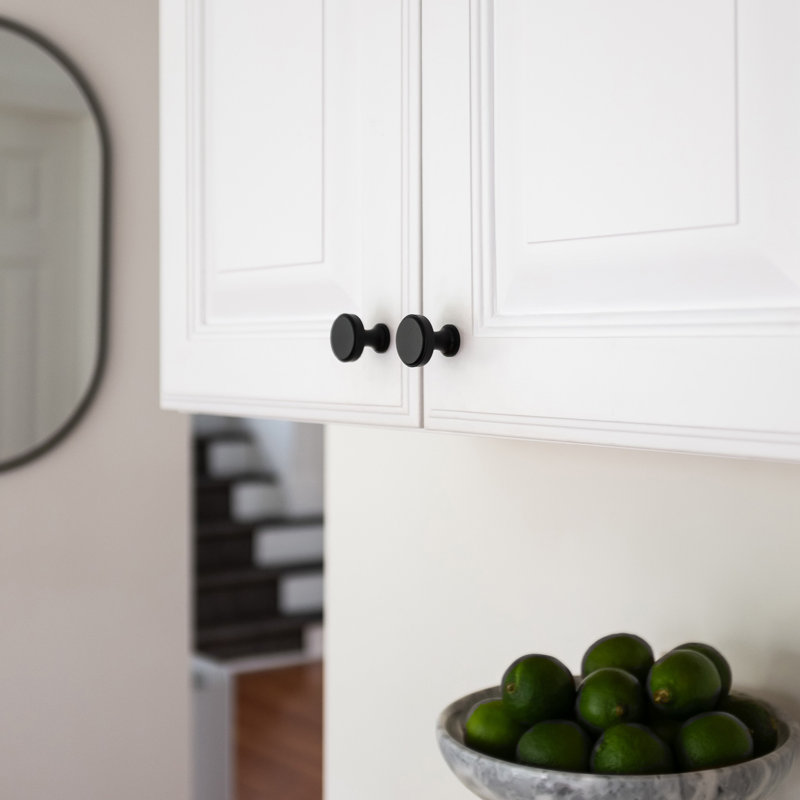 Brownstone Collection Round Knob - 1-1/4 " Diameter Cabinet Knob - Transitional Hardware for Drawers & Cabinets, Chrome